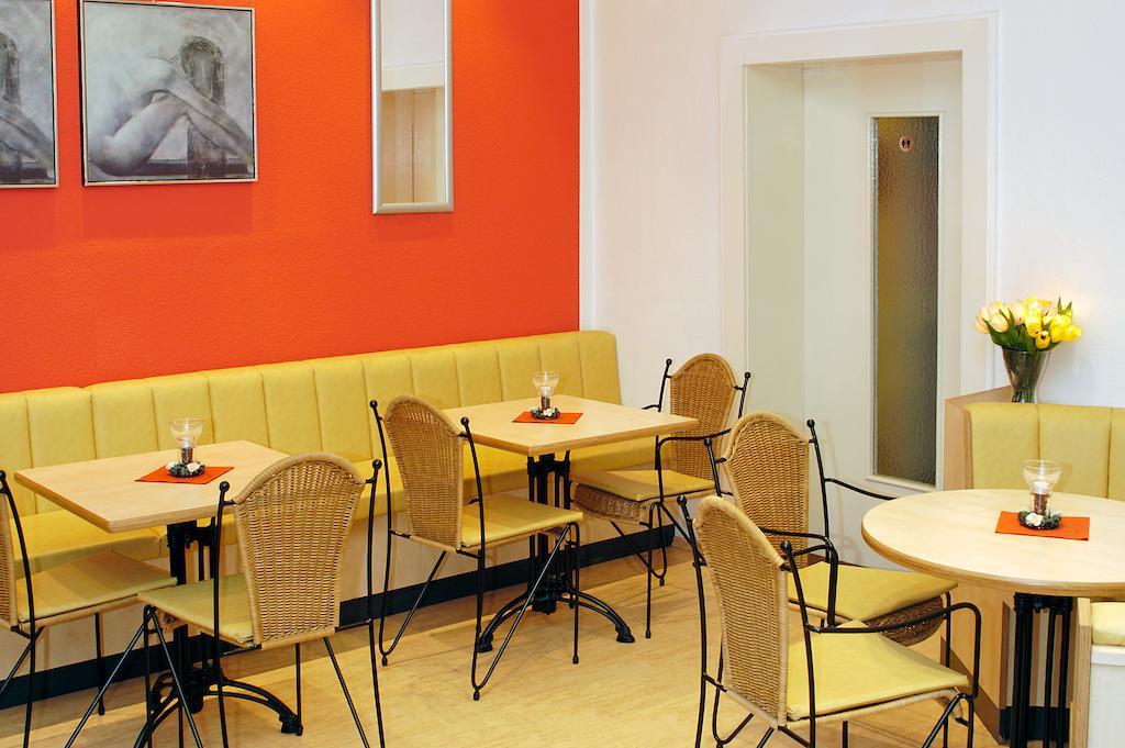 Hotel Pension Muellers Alte Backstube Reichenbach im Vogtland Esterno foto